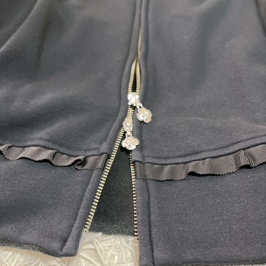 エムズグレイシー　裏微起毛　カメリアダブルジップ フリルパーカー 黒 Mサイズ