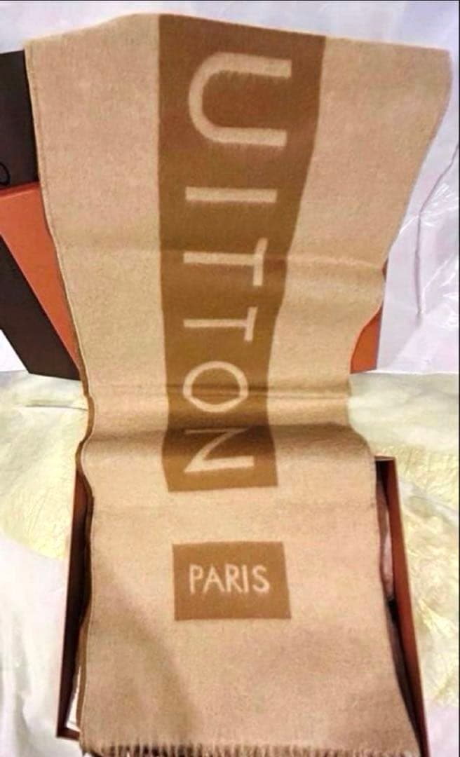 ルイヴィトン　マフラー カシミア100% バローダ　新品未使用