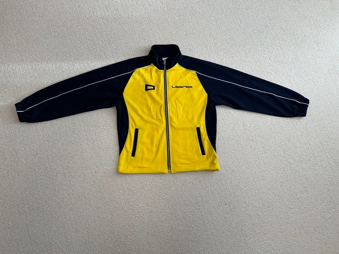 【美品】Liberta ジャージ イエロー/ネイビー セットアップ 145cm