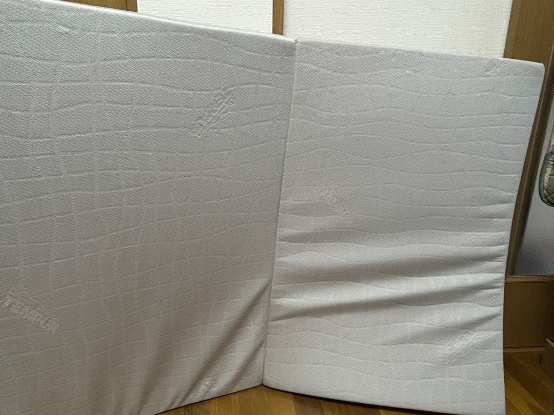 値下げしました！ テンピュール　マットレス　フトンシンプル シングルサイズ