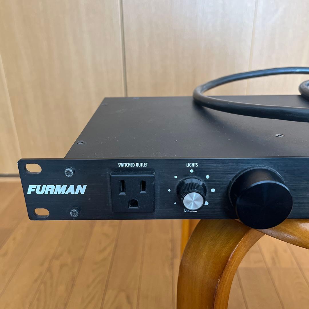 FURMAN ( ファーマン ) M-8Lx　パワーコンディショナー