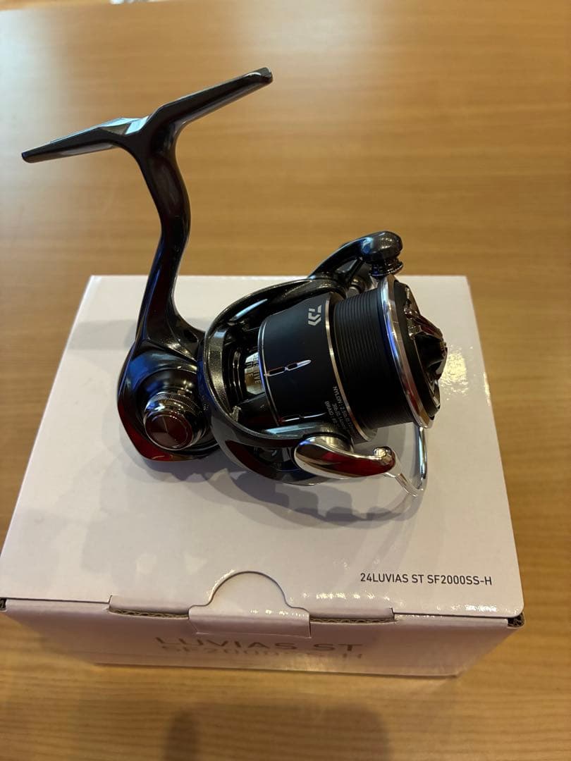 ダイワ24ルビアスLUVIAS ST SF2000SS-H