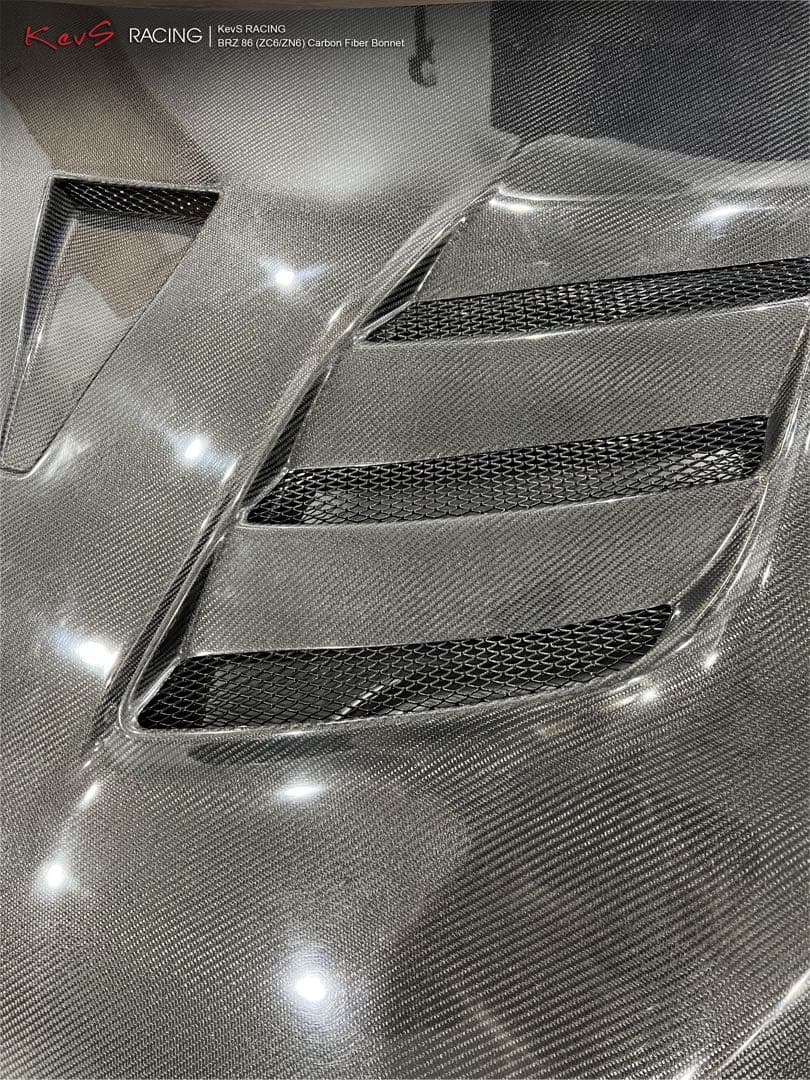トヨタ 86 ZN6 スバル BRZ ZC6 カーボン ボンネット 新品未使用