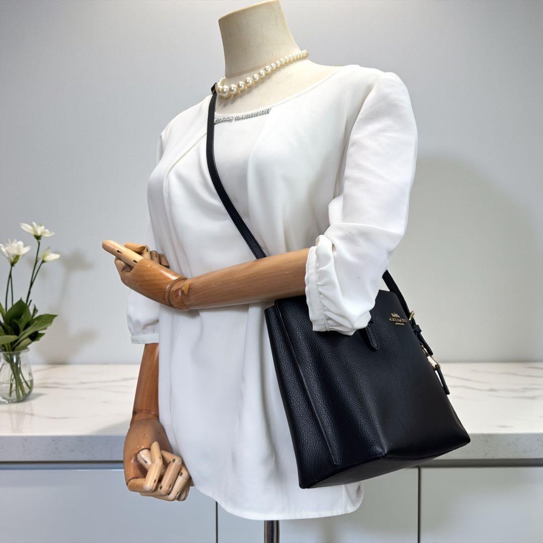 コーチ トートバッグ モリー 2way クロスボディ レザー ブラック 金金具