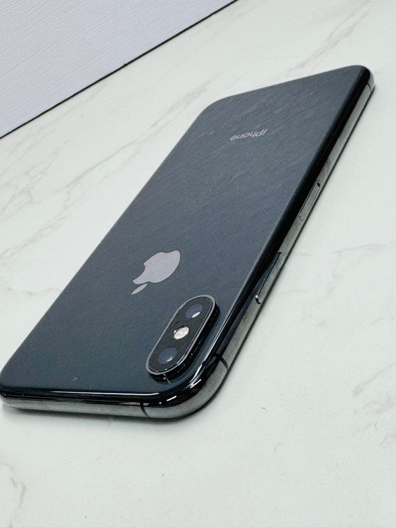 iPhone XS 64GB MTAW2J/A au判定◯ SIMフリー