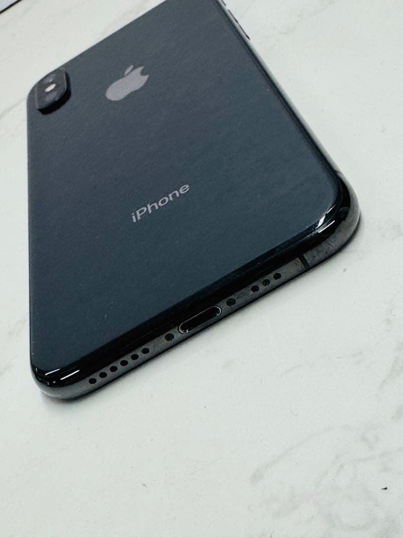 iPhone XS 64GB MTAW2J/A au判定◯ SIMフリー