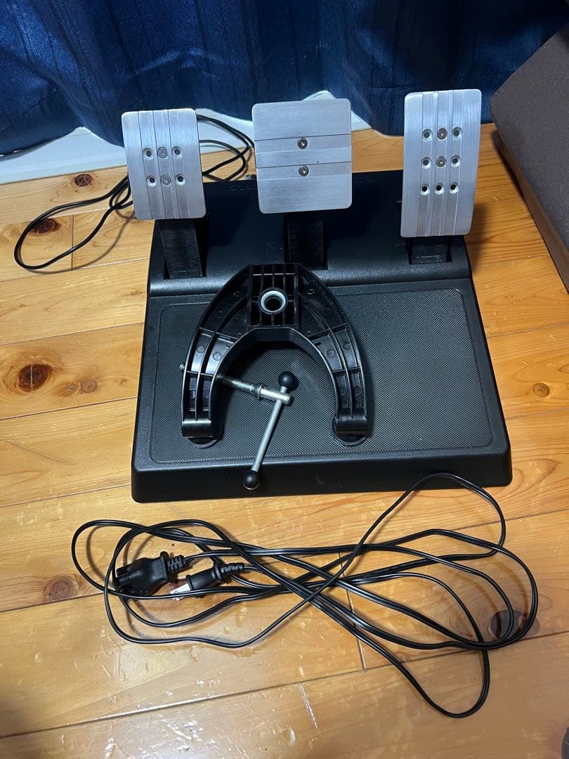 その他 Thrustmaster T300 RS GT EDITION