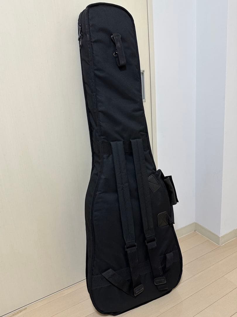 期間限定値下げ！SELDER エレキベース ソフトケース付き 黒 白