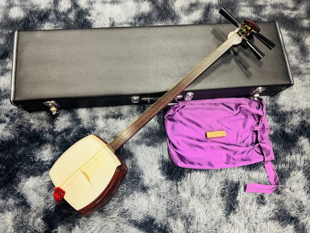 津軽三味線 黒檀糸巻 紅木 東さわり GP22 ハードケース付き 棹幅3cm