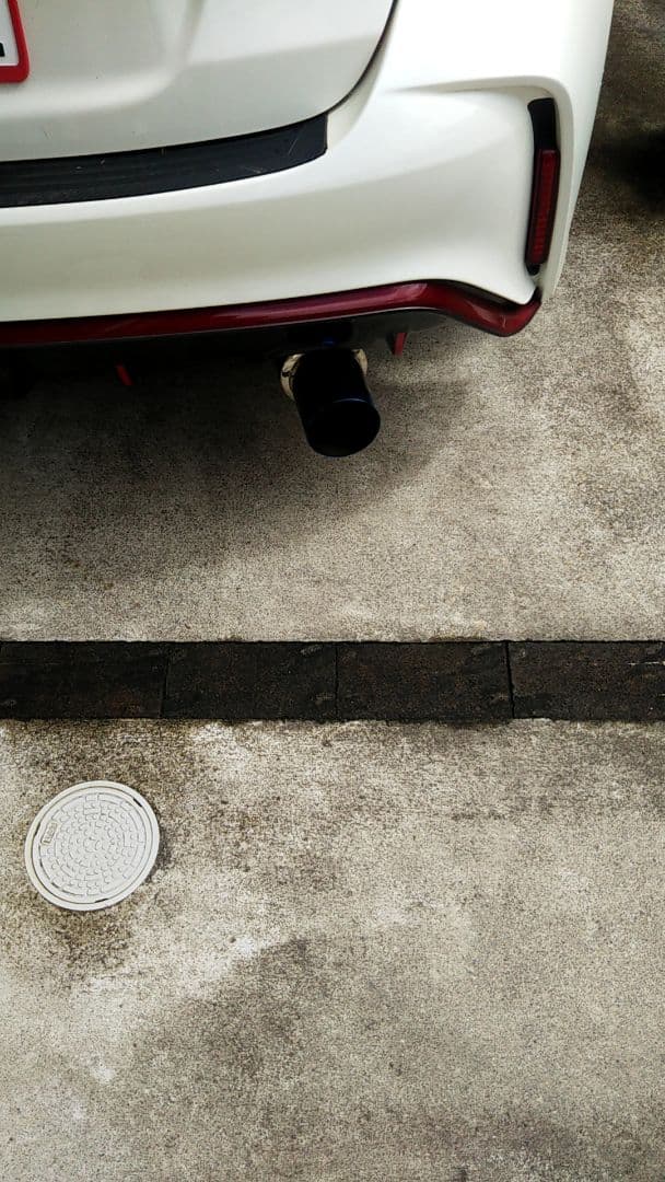 E12改ノートニスモS用ワンオフ直管マフラー