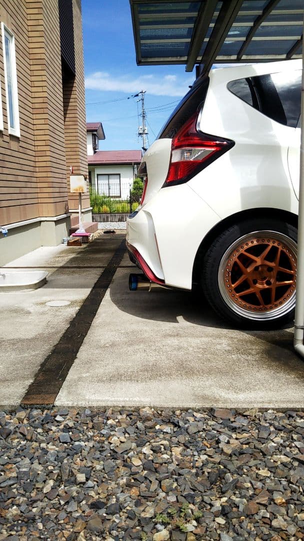 E12改ノートニスモS用ワンオフ直管マフラー