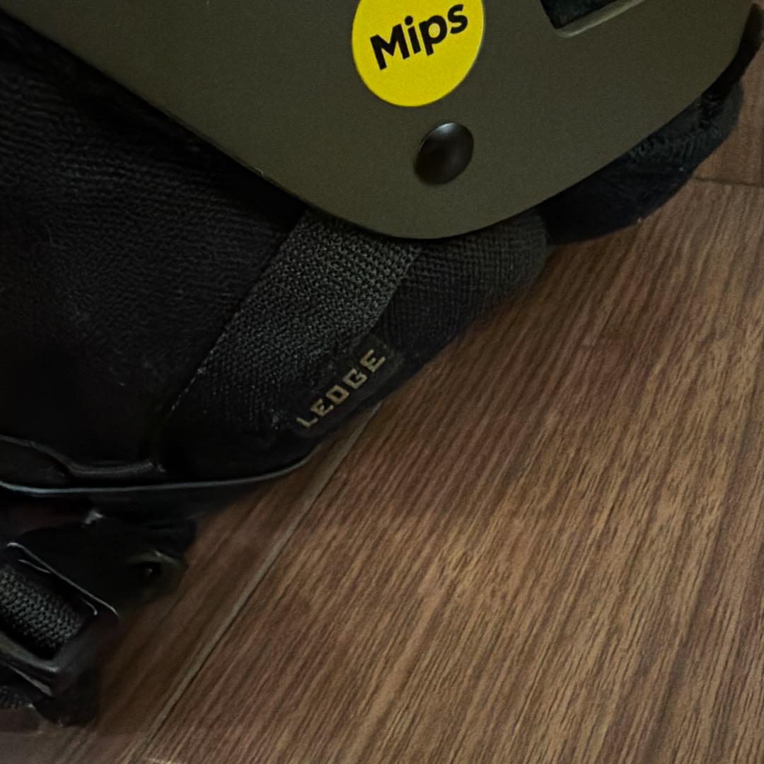 Giro Ledge ヘルメット MIPS オリーブグリーン