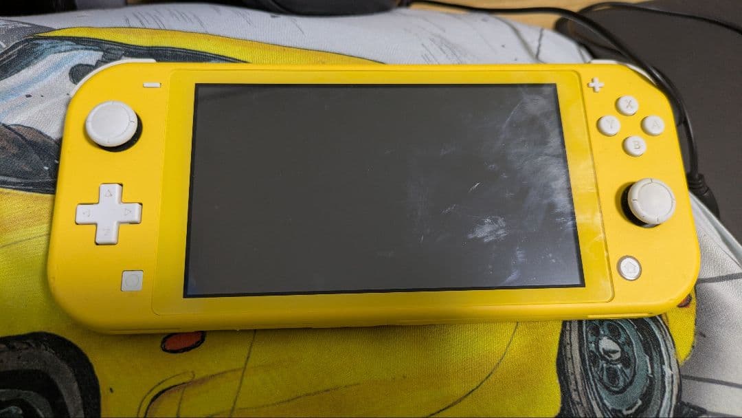 Nintendo Switch Lite イエロー ゲーム4本付き