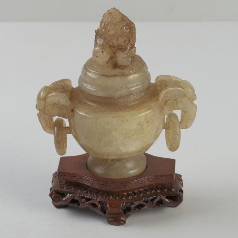 中国　玉石彫刻　獅子摘　双耳遊環　飾壷　香炉　唐木台付　N　8606
