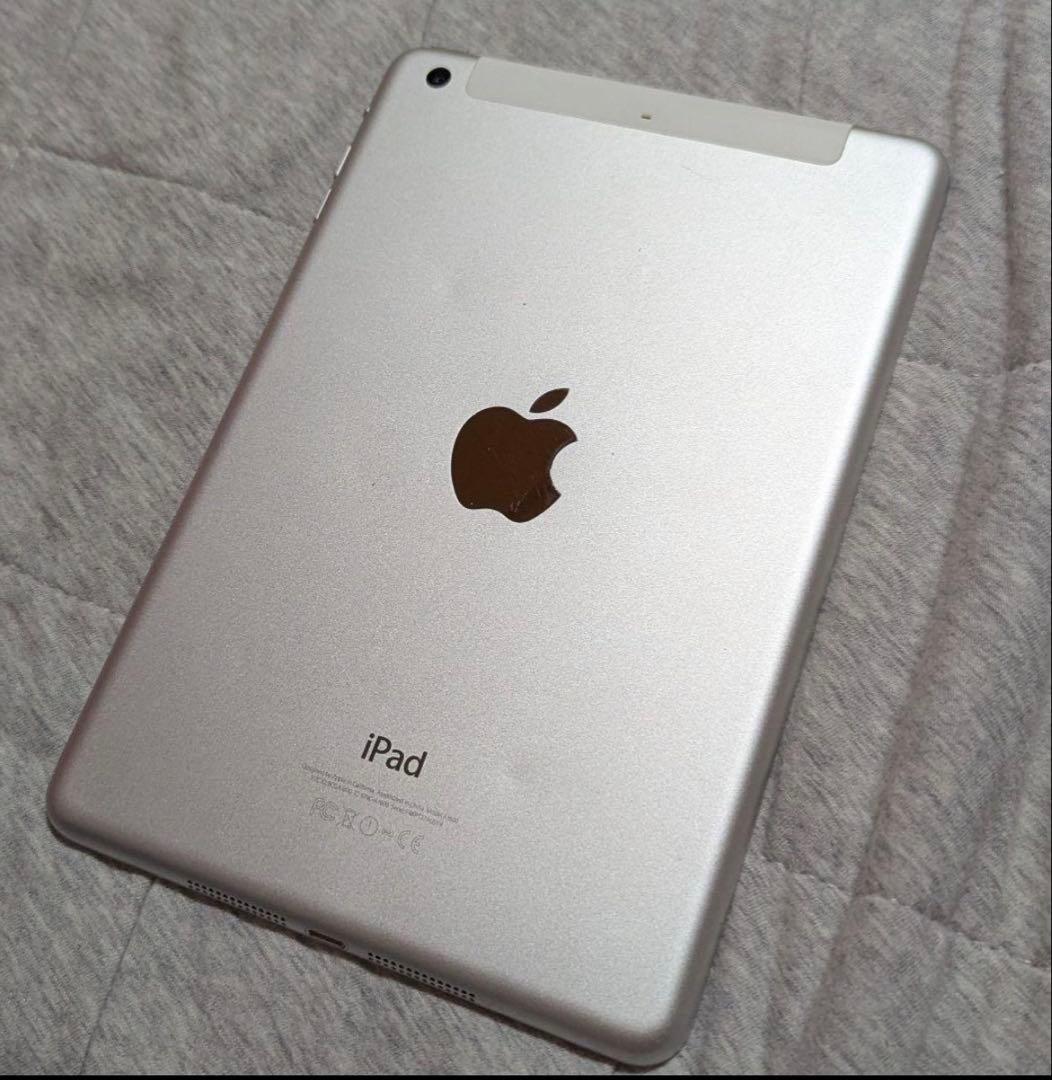 Apple iPad (第6世代) 64GB シルバー