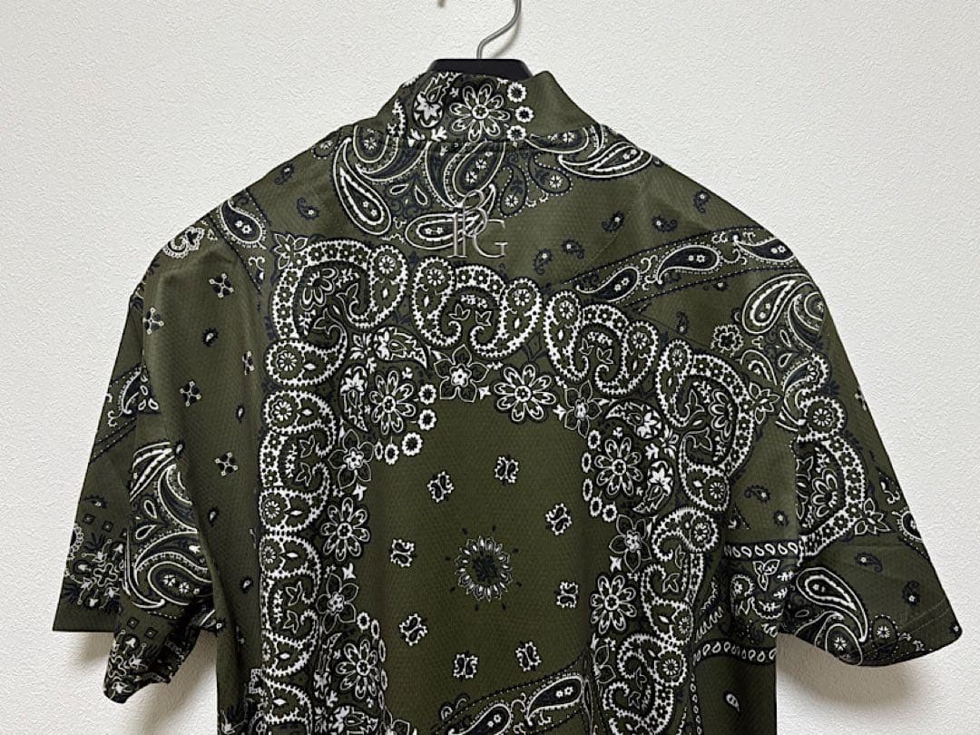 新品1PIU1UGUALE3 GOLF24SSバンダナモックネックセットアップⅥ