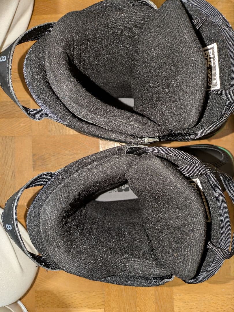 【美品】BUZRUN スノーボードブーツ BOAシステム 28.0cm 状態良好