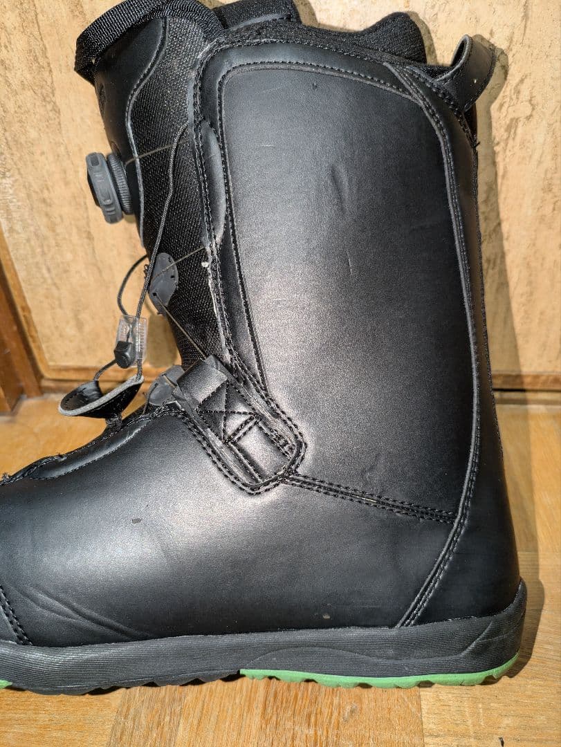 【美品】BUZRUN スノーボードブーツ BOAシステム 28.0cm 状態良好