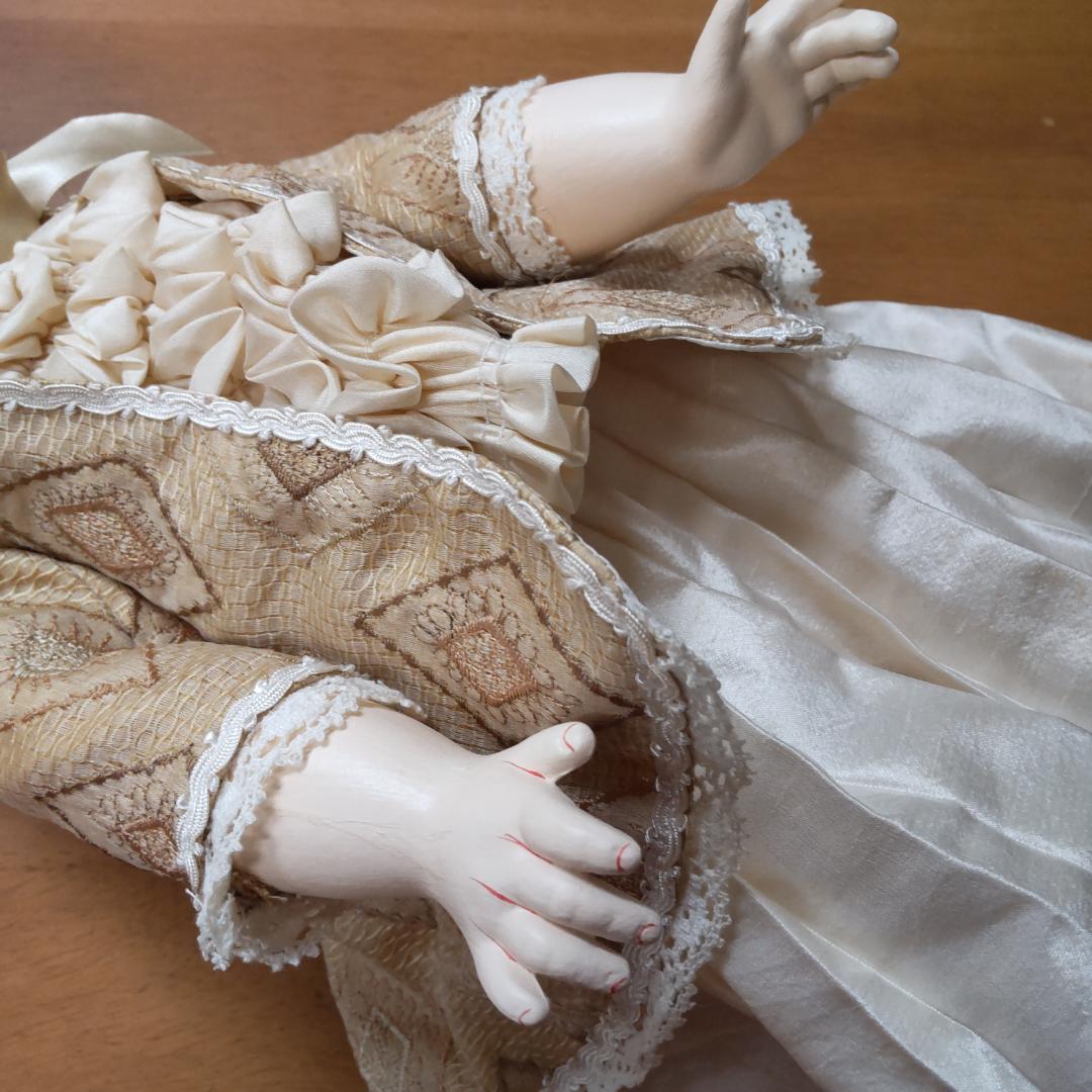 値下げ依頼不可　アンティークドールリプロ　作家　ビスクドール