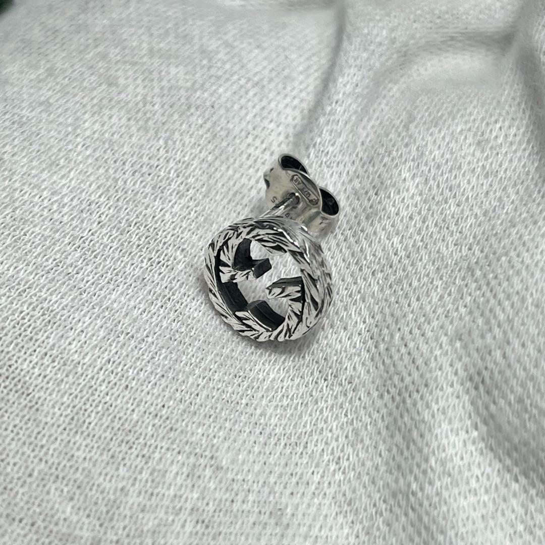 美品‼️GUCCI 燻‼️インターロッキングピアス　片耳