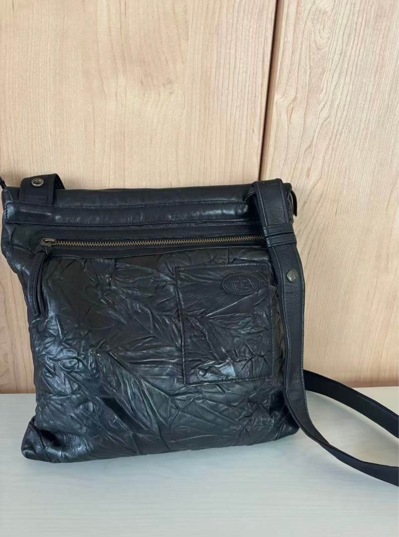 美品IBIZA ショルダーバッグ　象革　黒色