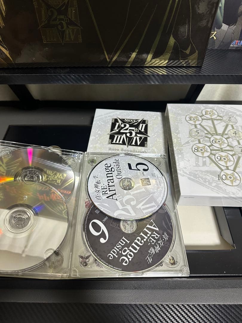 4859 真・女神転生 25周年記念 スペシャルボックス(アートブック未開封)