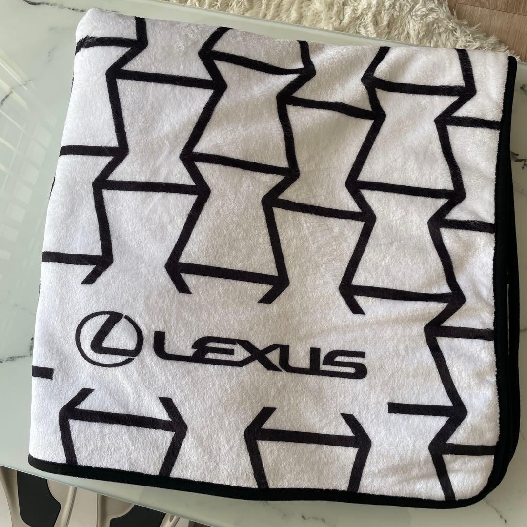 【新品未使用】レクサス スピンドルデザイン ブランケット