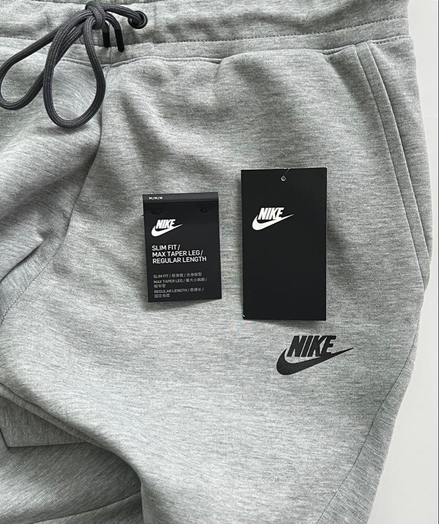 Nike テックフリースパンツ　M グレー ジョガーパンツ