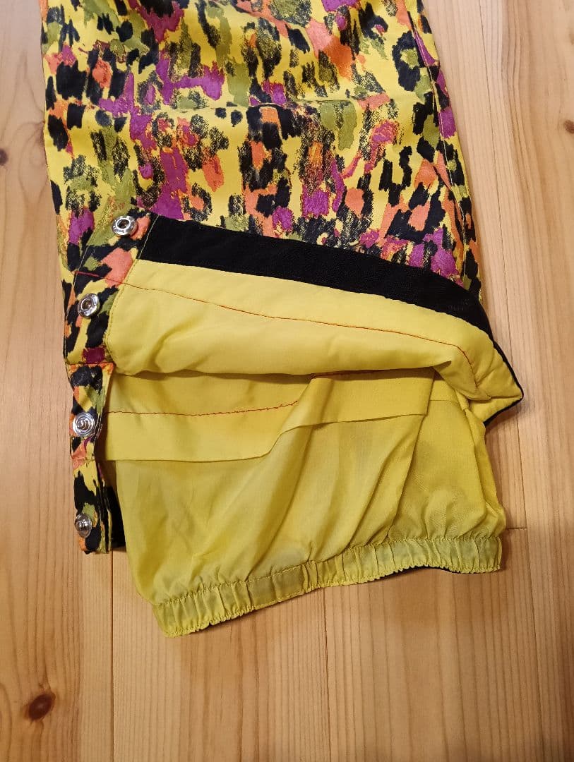 Burton 子ども用スノーボードウェアセット