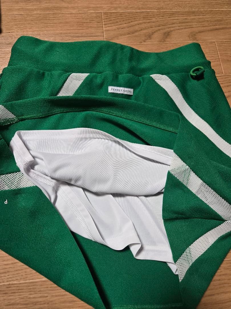 ❣️美品❣️EARLY GATES モックネック、スカート❣️セットアップ❗️