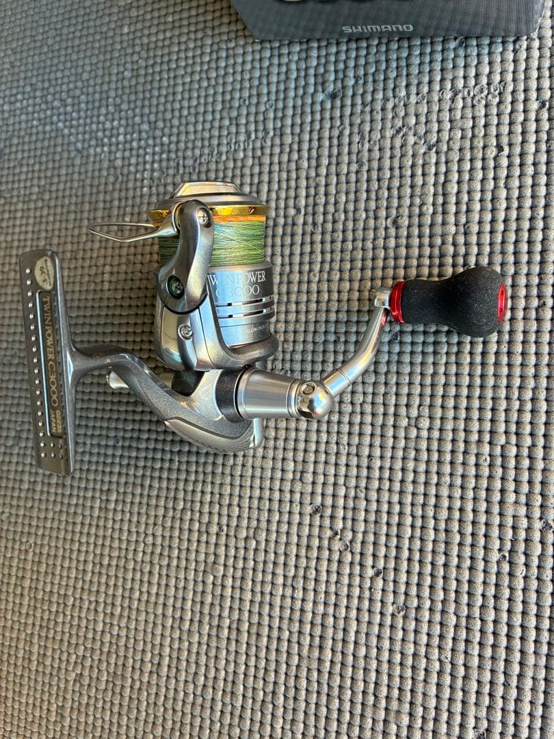 SHIMANO 08 TWIN POWER C3000 スピニングリール