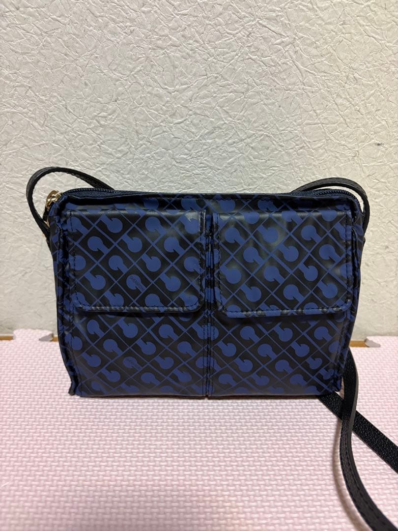 ゲラルディーニ☆ソフティ☆定番人気ポシェット☆☆イタリア☆GHERARDINI