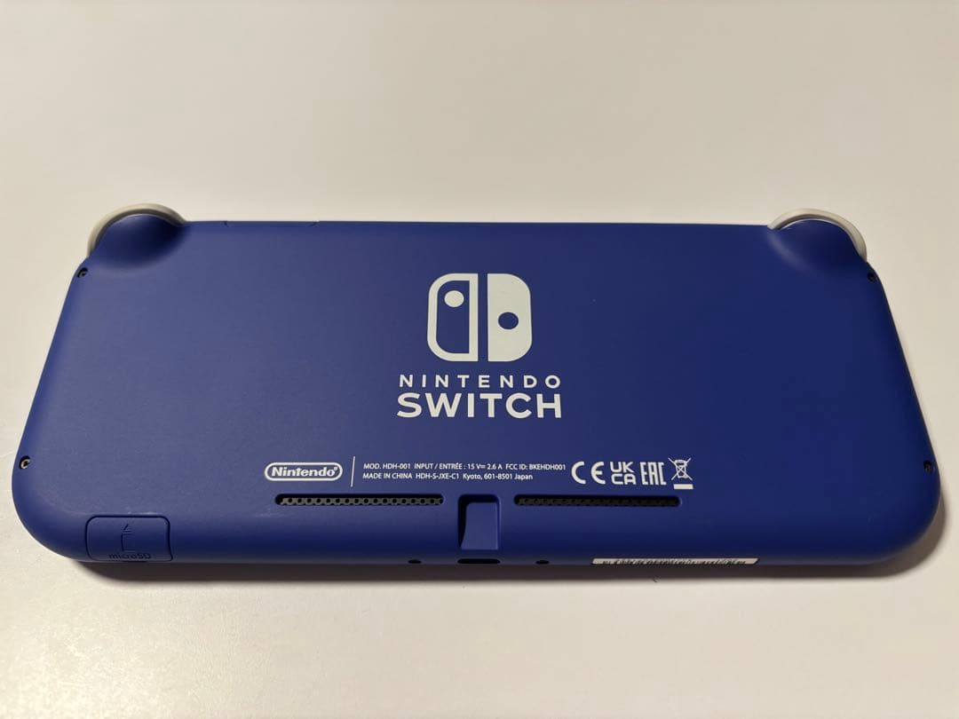 美品　Nintendo Switch Lite 充電器・ケース・SDカード付き