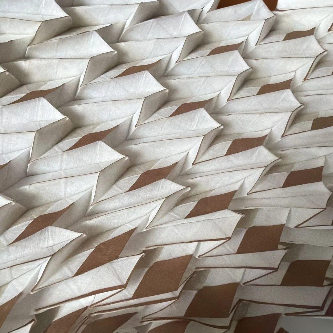 レア美品 ISSEY MIYAKE 立体プリーツ 折り紙プリーツ　2020春