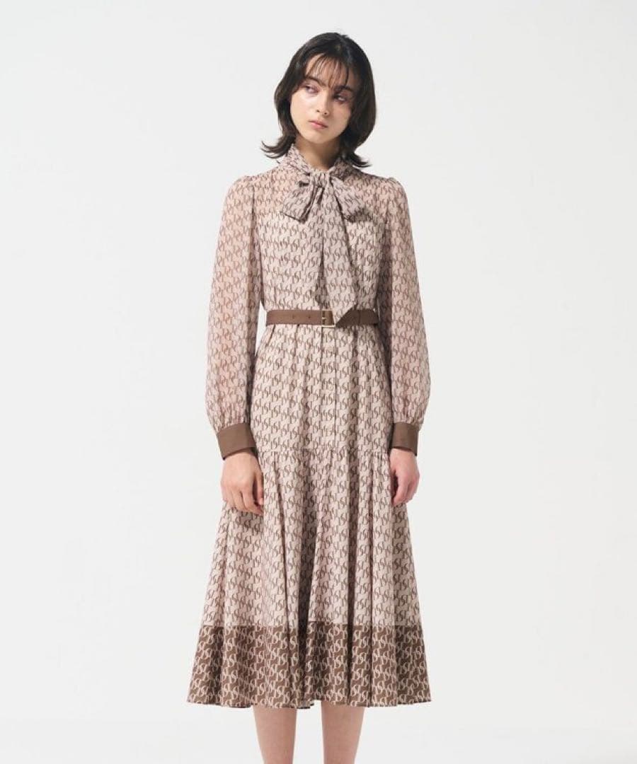 お値下げ中♡グレースコンチネンタル♡モノグラムプリントレイヤードワンピース　38