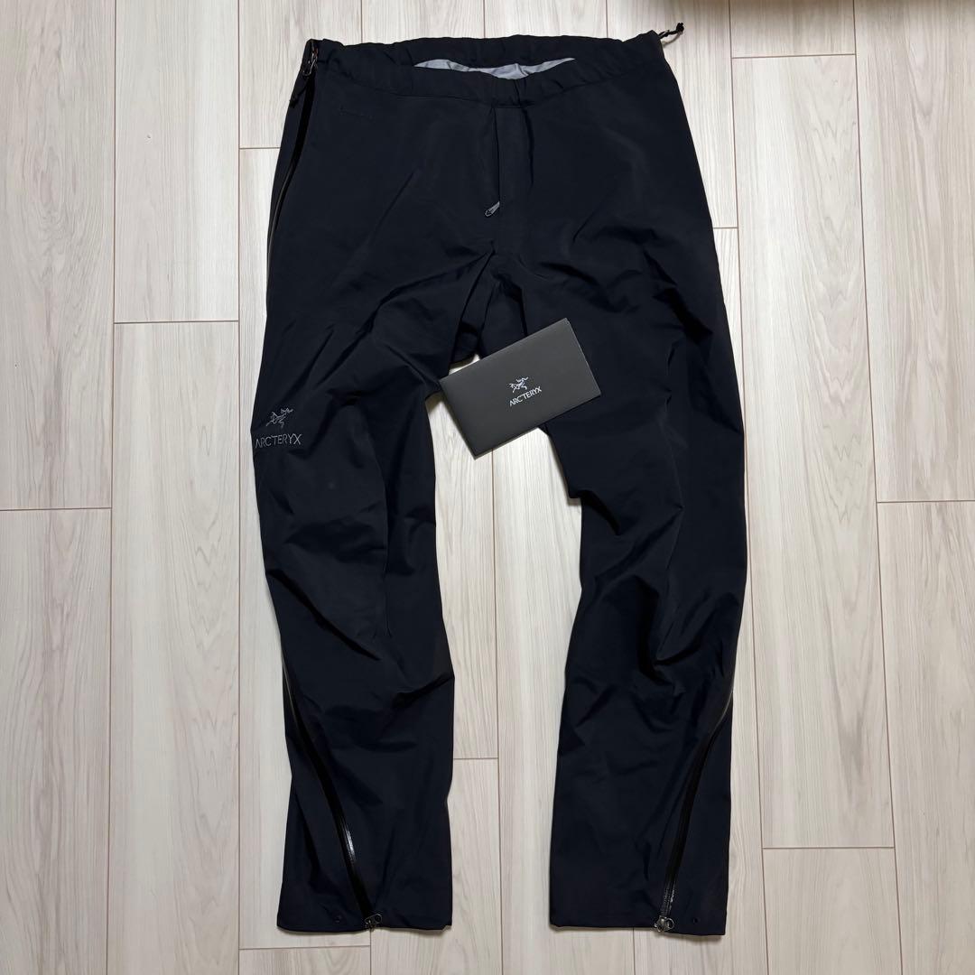 21年モデル　アークテリクス　ベータパンツ　Ｍサイズ　黒　ゴアテックス　シェル