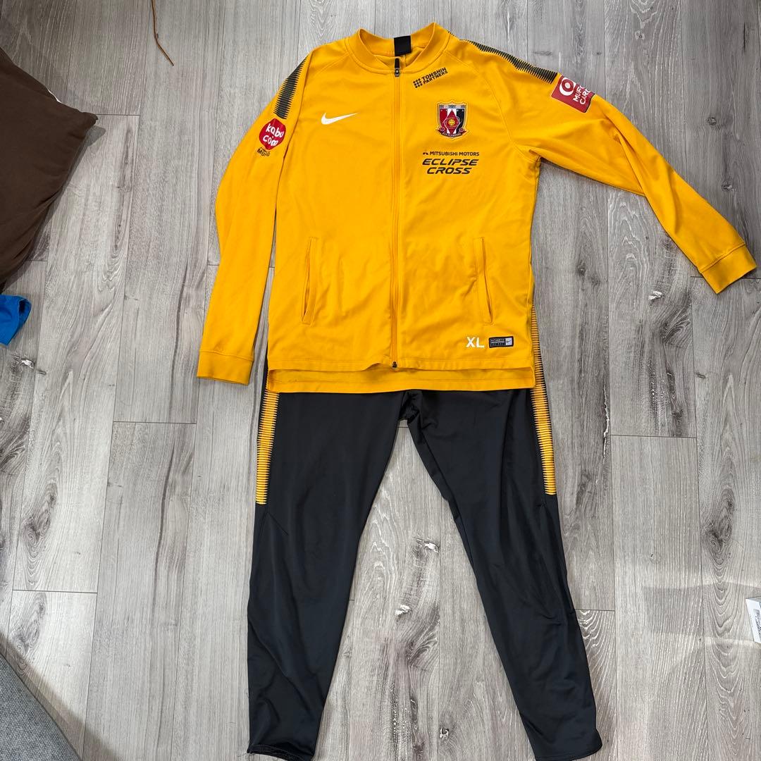 ま*さ様 Nike XL 浦和レッズ支給品