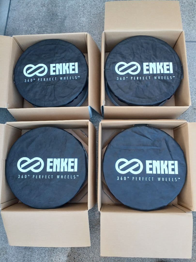 【トキシン①】スズキZC33Sスイスポ純正ホイール2本