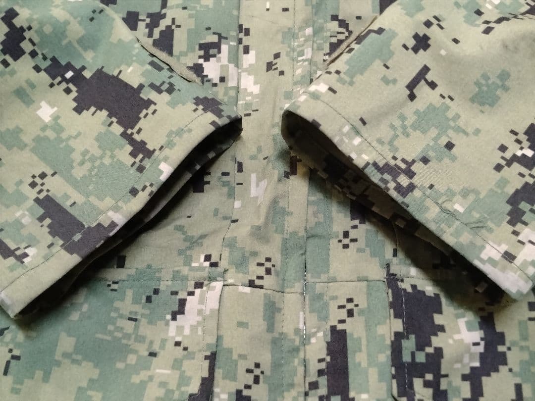 米軍 ECWCS ゴアテックスパーカー L−R