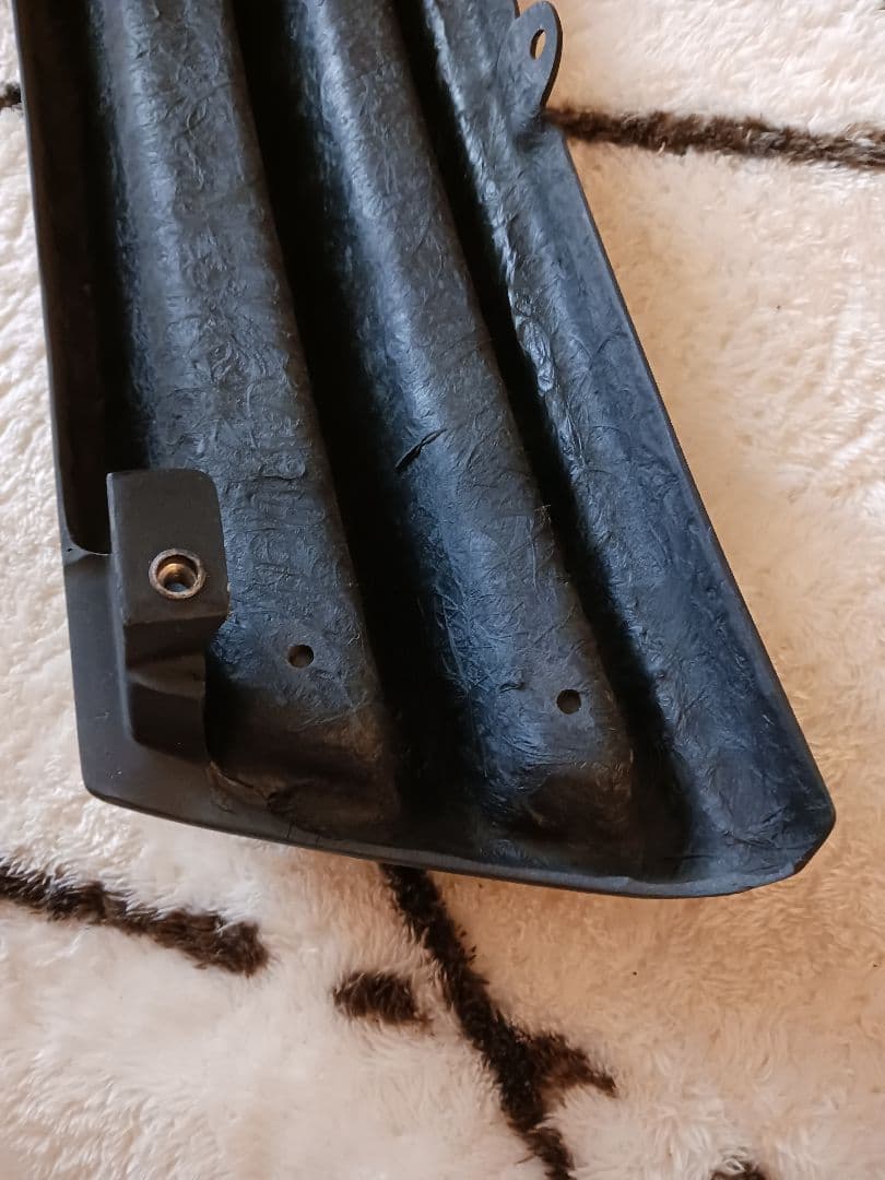 マツダAZワゴンMJ23S　 スズキワゴンRスティングレーMH23s　社外グリル