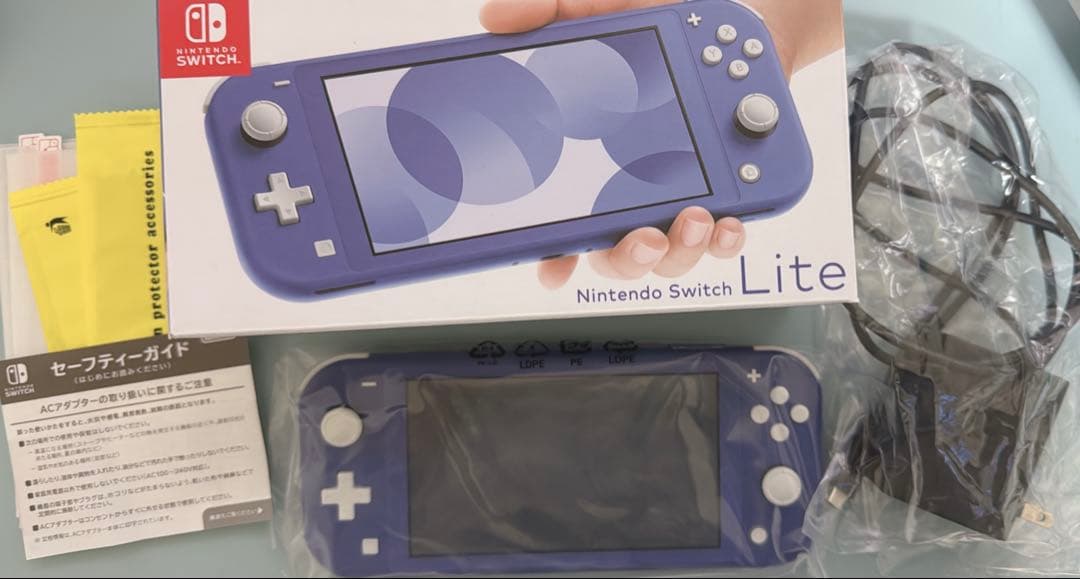 Nintendo Switch Lite Blue 本体