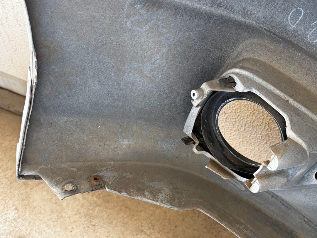 マークX前期フロントバンパー TRD付き