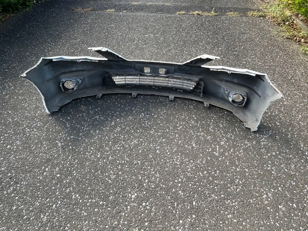 マークX前期フロントバンパー TRD付き