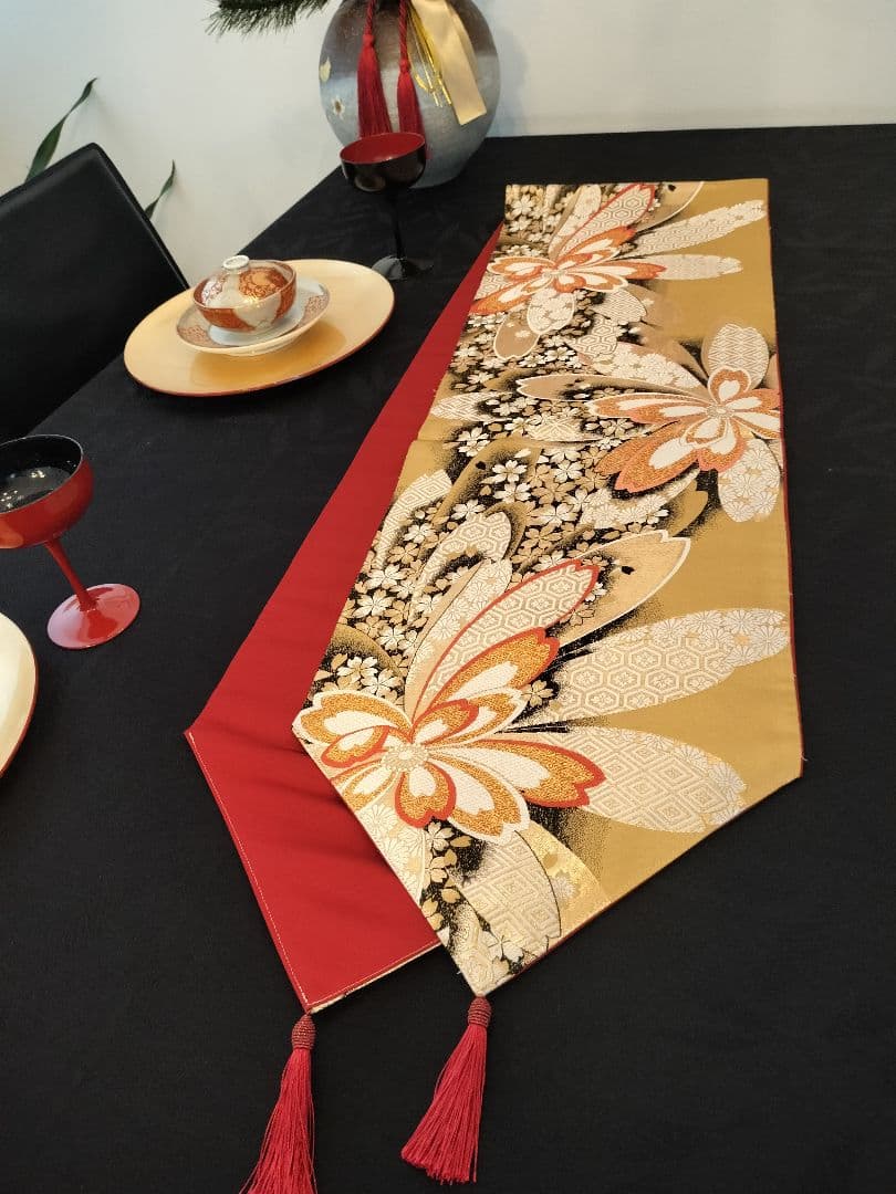 とのちゃんのママA728高級‼️ひな祭り‼️袋帯テーブルランナー2m