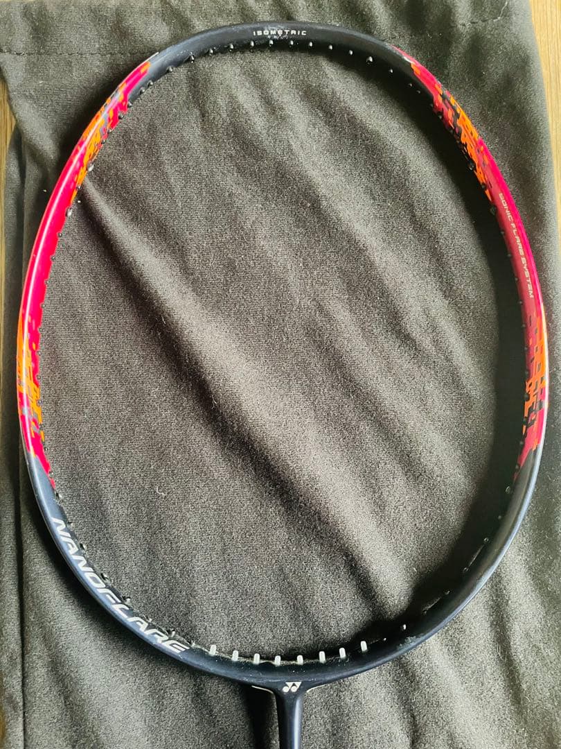 バドミントン　ラケット　ナノフレア700 4UG6