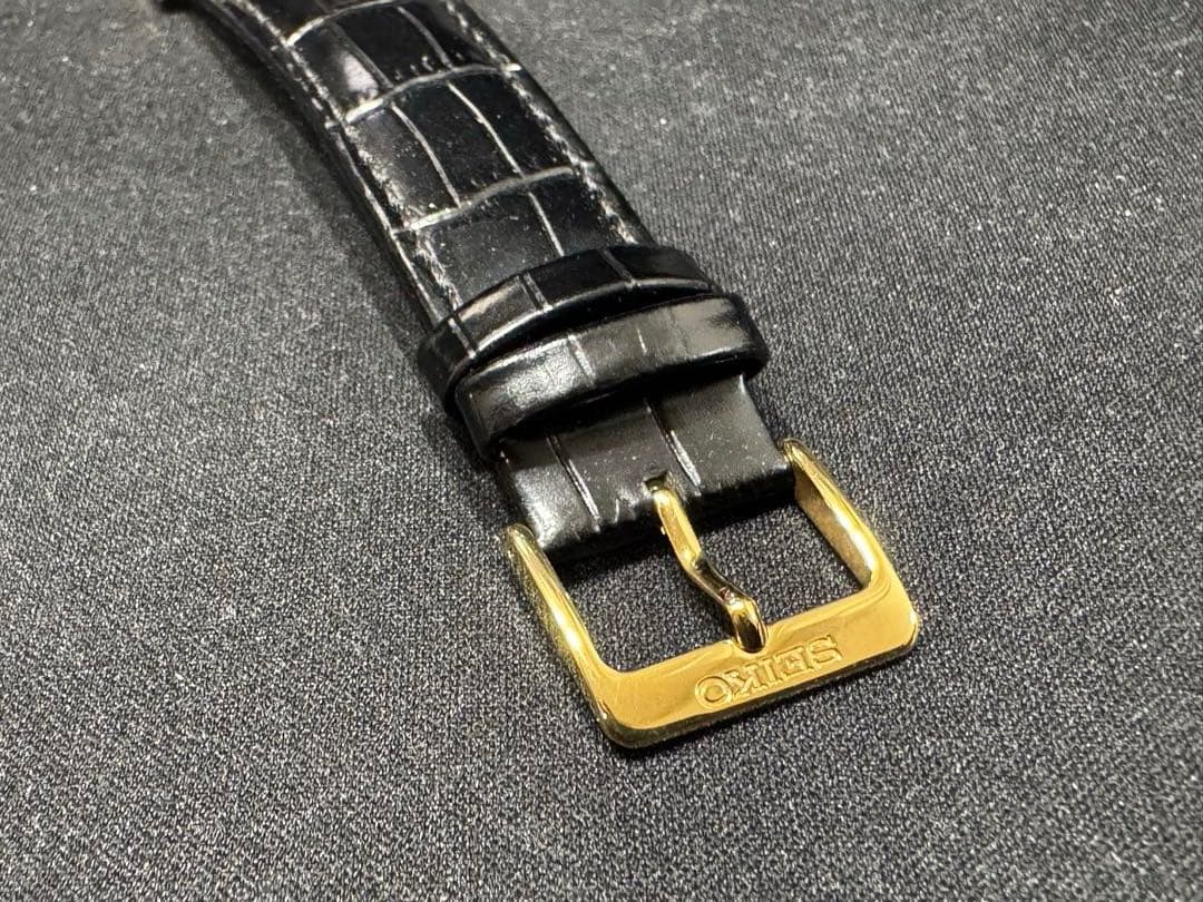 SEIKO エッセンシャルズ4N30-01A0