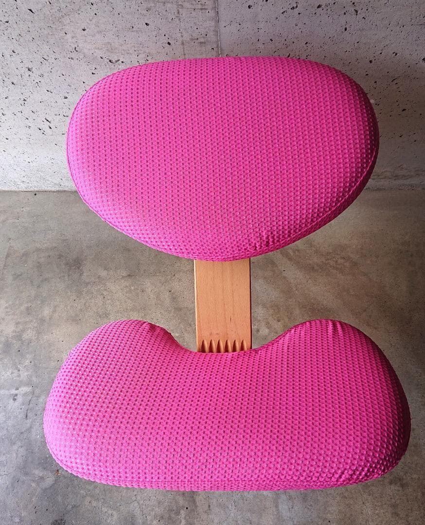 サカモトハウス バランスチェアイージー【良品】 　ピンク　カバー付き