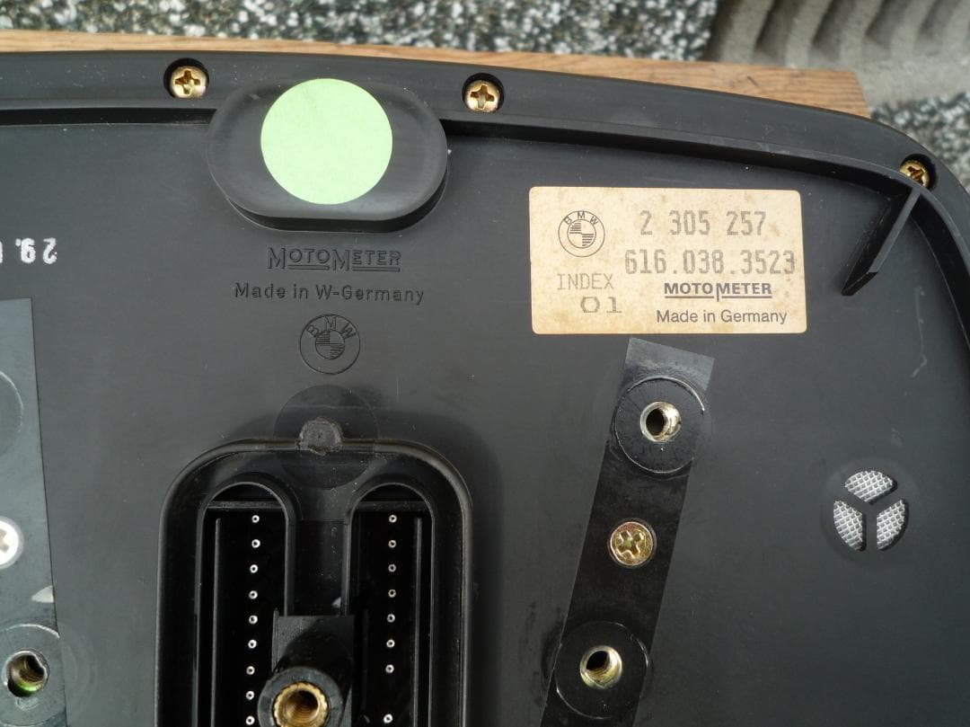  K100RS 純正メーターAssy、綺麗、スピードメーター、タコメーター