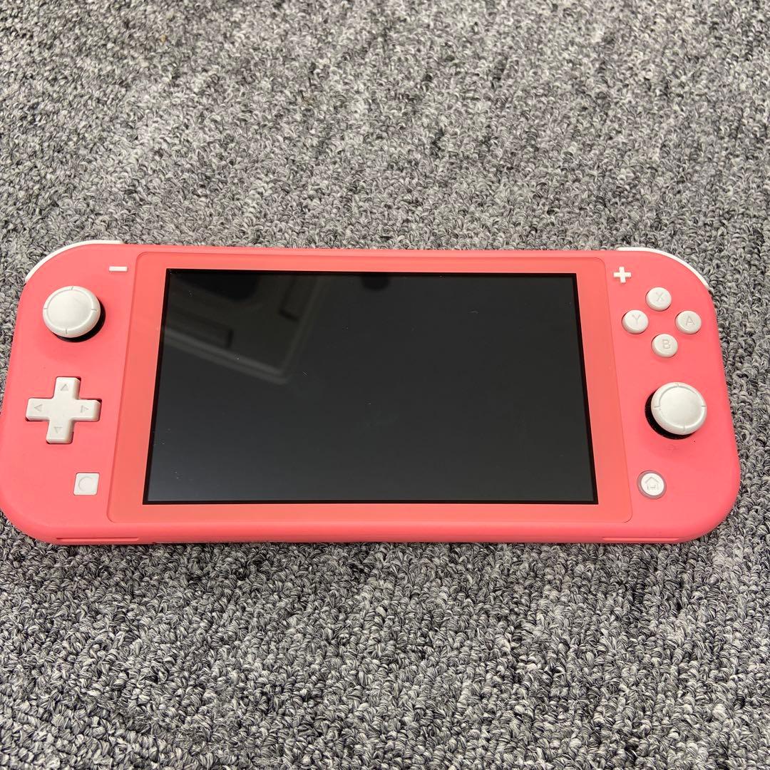 Switchライト　コーラル