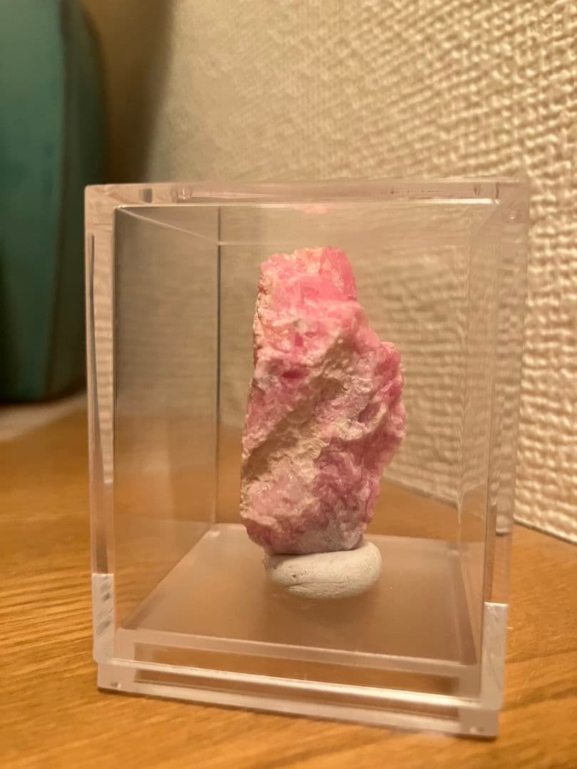 高品質、コレクションサイズ‼️北海道稲倉石鉱山産　ロードクロサイト原石